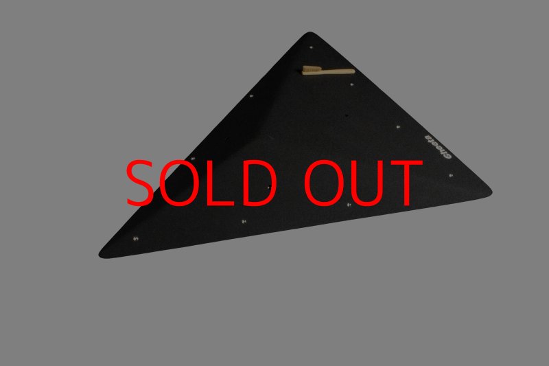 画像18: CT  Asymmetric pyramids 5 (18)